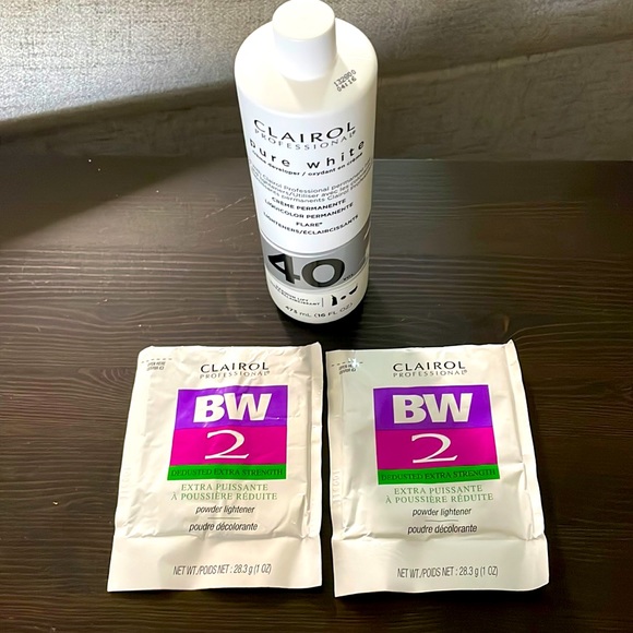 CLAIROL PURE WHITE DEVELOPER 40 vol. 16oz (473ml) and Clairol Professional BW2 - Picture 1 of 6